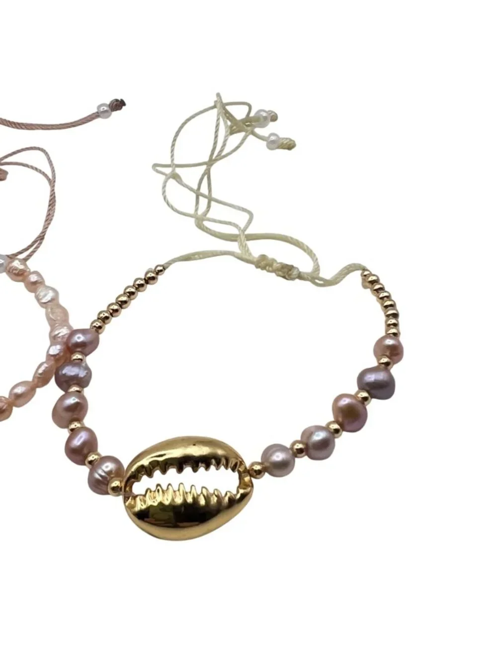 Set 3 Adjustable Bracelets Freshwater Pearls Gold Tone Pastel Pink Cowrie Heart - Picture 3 of 14